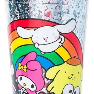 Sanrio Hello Kitty and Friends, Plastic Confetti Cold Cup With Lid & Straw 32 oz